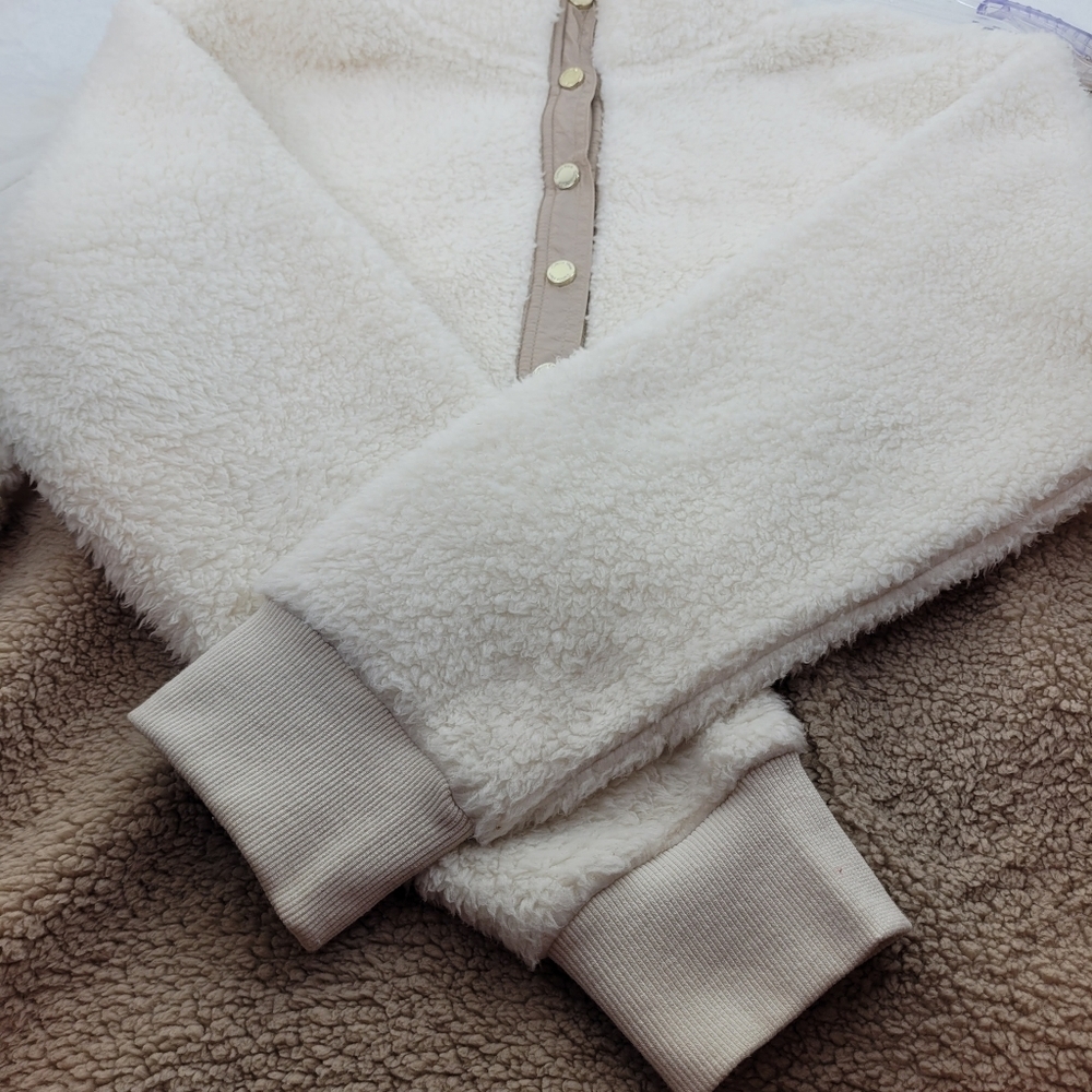 Calvin Klein ivory tan sherpa pullover gold snaps logo cabin core cozy casual L - Picture 8 of 11